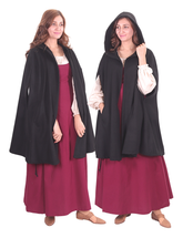 KELLY WOOL Schwarzer Kurzmantel – Mittelalterlicher Kurzmantel aus Wikingerwolle mit Kapuze und Taschen